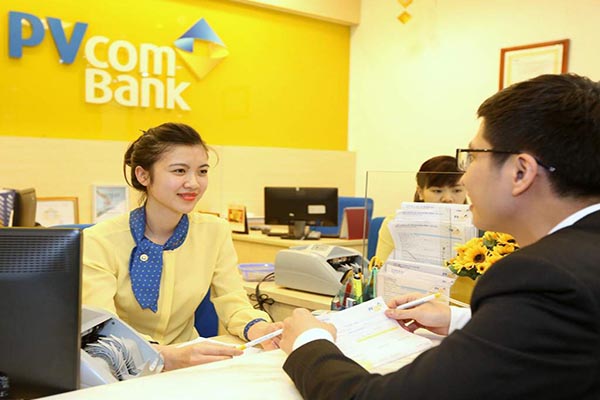 Lãi suất trả chậm thẻ tín dụng PVComBank