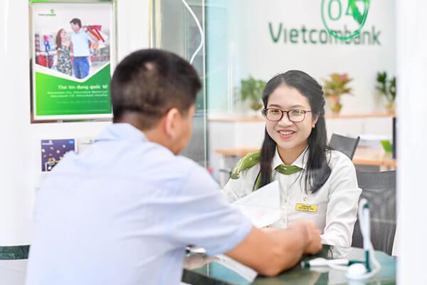 Các hình thức vay tiền Vietcombank online 